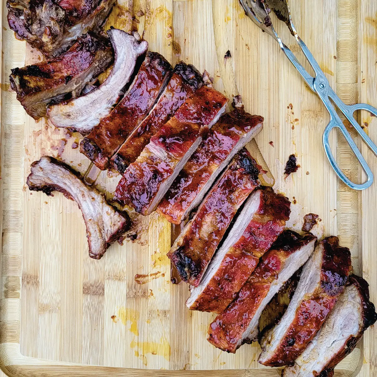 Ribs cut up on cutting board ready to be served