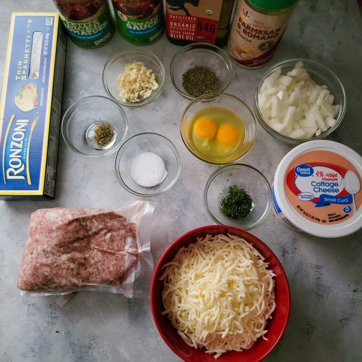 Ingredients displayed for making the baked spaghetti.